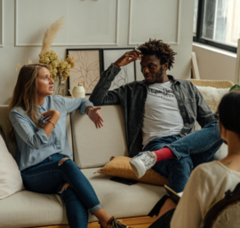 Navigating Relationships with a Relationship Coach: A Guide to Strengthening Your Bonds