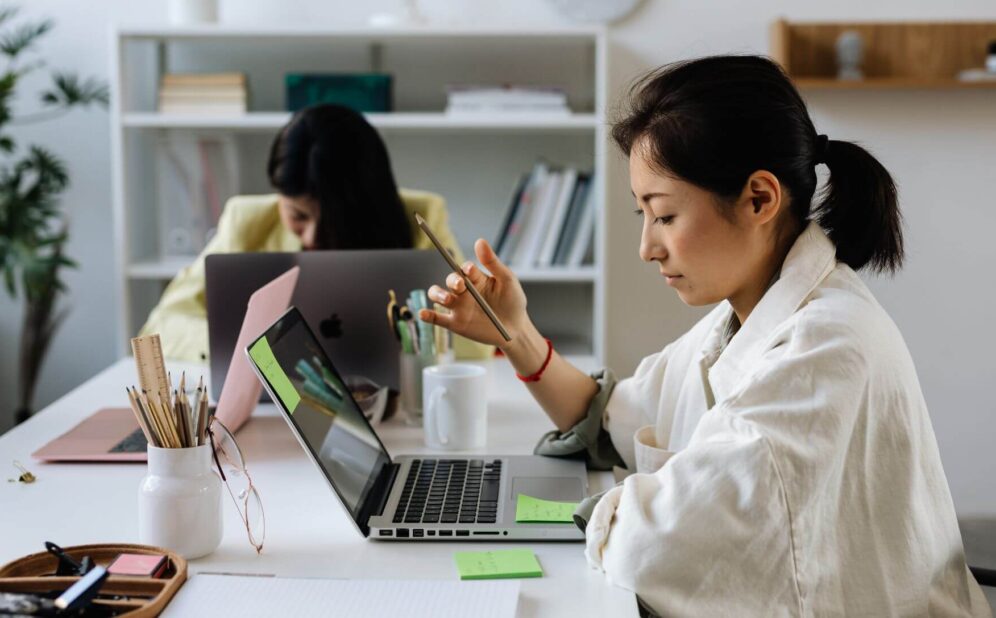 How to Start a Career in Business Analysis with No Experience