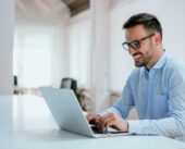Master the Art of Digital Selling: Why an Online Sales Course Can Transform Your Career