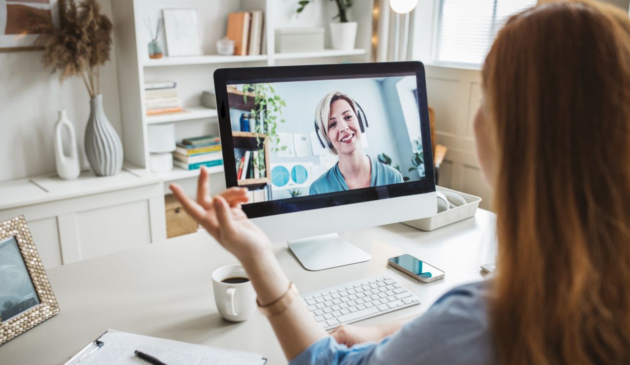 Online Life Coach Programs How to Choose the Right Training to Launch Your Coaching Career