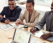 Mavens of Modern Sales: Jerry Pharr – Mastering the Art and Science of Contemporary Selling